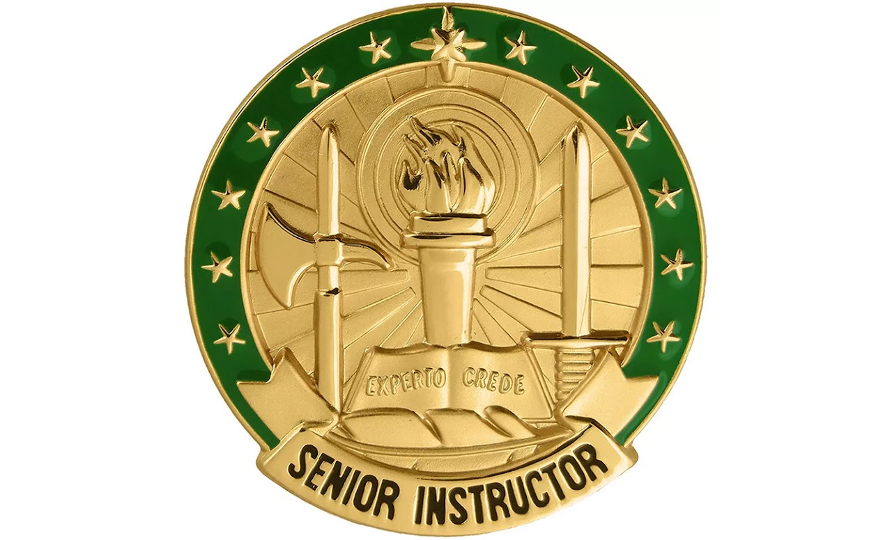 Instructor Sénior